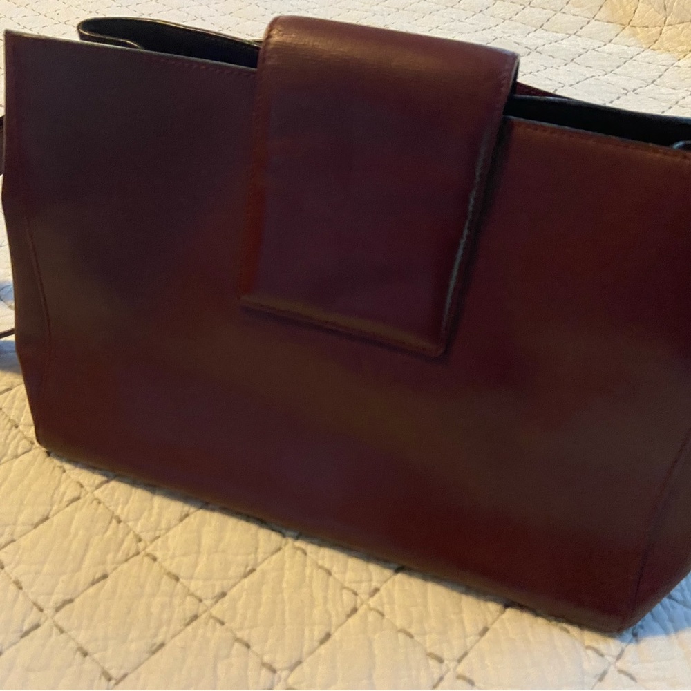 Cartier Turnlock Mustline Shoulder bag - Picture 3 of 13